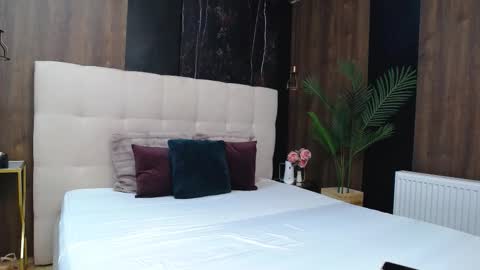 Tamia online show from October 27, 11:58 am