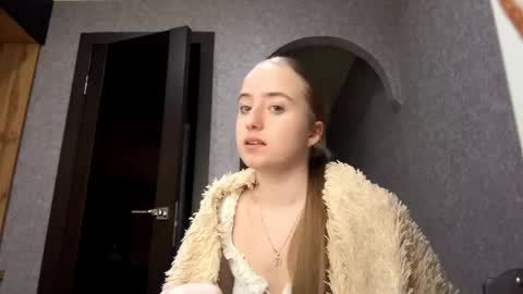 Karina online show from April 30, 2:23 pm