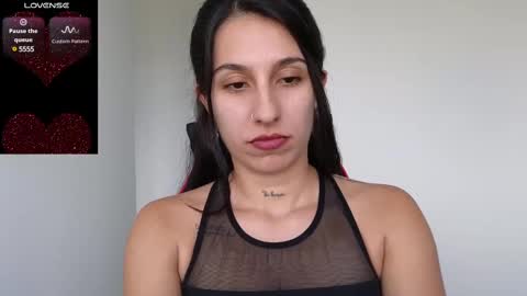 tammy  online show from February 14, 8:59 pm