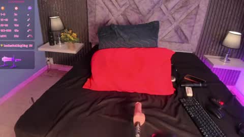 Snapshot of tammybrown1 chatting on April 11, 4:17 am T A M M Y online show from April 11, 4:17 am