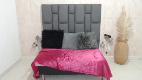 Snapshot of tammycooperr_ chatting on January 9, 10:41 am tammycooperr online show from January 9, 10:41 am