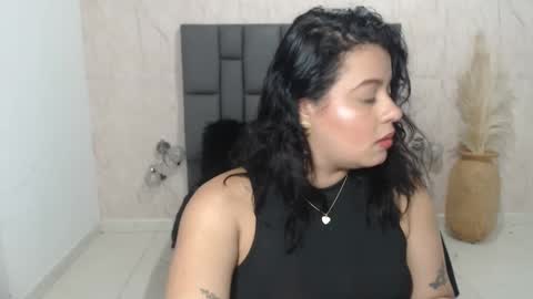 Snapshot of tammycooperr_ chatting on January 11, 6:14 am tammycooperr online show from January 11, 6:14 am