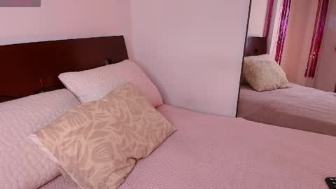 Snapshot of tammycutee0 chatting on May 19, 12:27 am TammyCutee online show from May 19, 12:27 am