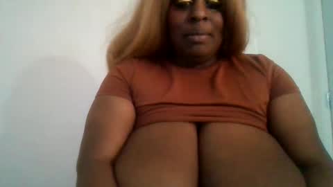 Snapshot of tamyajay chatting on December 4, 6:06 pm Tamya Jay online show from December 4, 6:06 pm