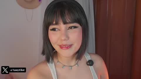 Snapshot of tamyeliot chatting on November 23, 3:39 am Tamy online show from November 23, 3:39 am