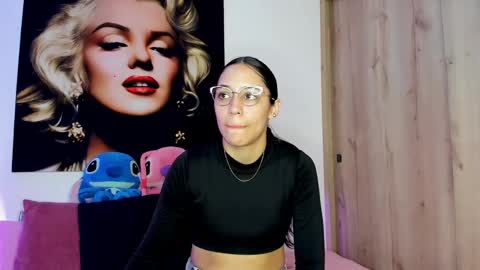 tania06 online show from September 25, 1:37 pm