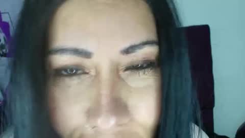 tania online show from April 21, 7:06 pm