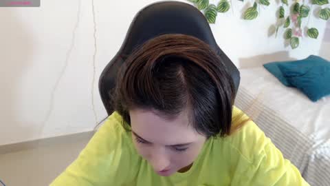 Snapshot of taniadevil_69 chatting on January 14, 5:34 pm Tania  online show from January 14, 5:34 pm