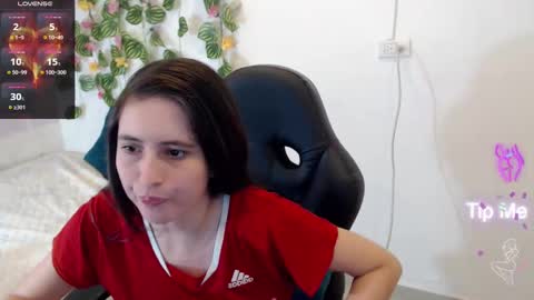 Snapshot of taniadevil_69 chatting on March 5, 9:48 pm Tania  online show from March 5, 9:48 pm