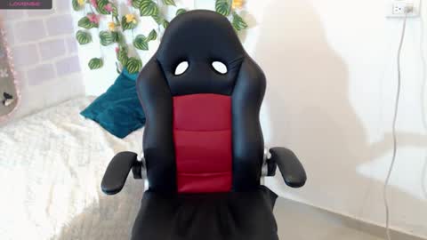 Snapshot of taniadevil_69 chatting on March 10, 7:07 pm Tania  online show from March 10, 7:07 pm