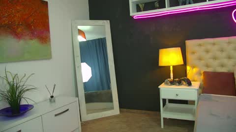 Tania Karevina online show from March 28, 5:40 am