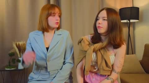 Angela and Victoria online show from December 4, 4:33 am