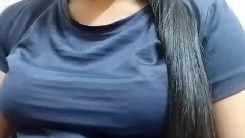 taniya_roy4628 online show from March 3, 3:23 am