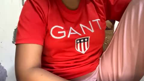 Snapshot of taniya_roy4628 chatting on May 16, 3:47 am taniya_roy4628 online show from May 16, 3:47 am