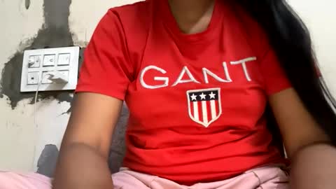 Snapshot of taniya_roy4628 chatting on May 18, 3:02 am taniya_roy4628 online show from May 18, 3:02 am