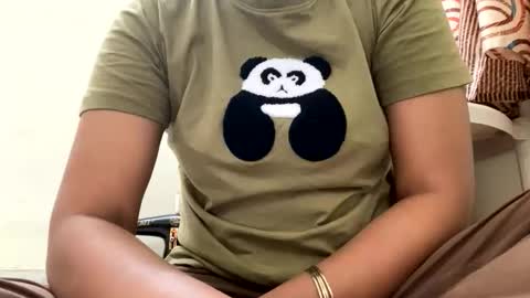 Snapshot of taniya_roy4628 chatting on May 27, 2:41 am taniya_roy4628 online show from May 27, 2:41 am
