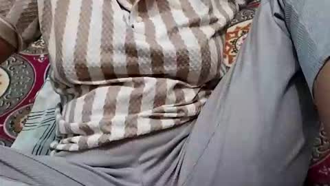 Snapshot of taniya_roy4628 chatting on June 7, 3:21 am taniya_roy4628 online show from June 7, 3:21 am