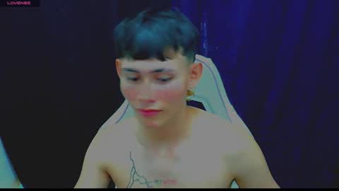 Andres online show from October 26, 8:37 pm