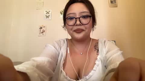 Snapshot of tannabarreca chatting on July 20, 8:06 am EmiJoaans online show from July 20, 8:06 am