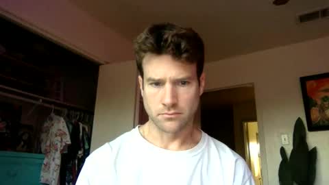 Dr. Love online show from April 7, 12:38 pm