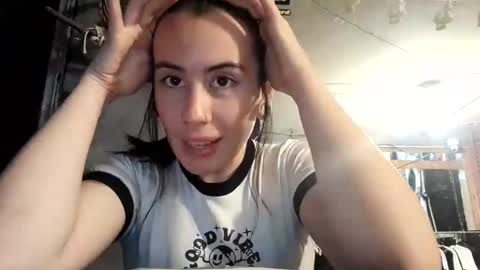 Snapshot of tara_joi chatting on January 8, 11:41 pm Tara online show from January 8, 11:41 pm