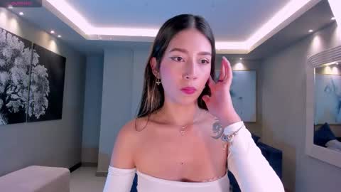 Tara Lawrence online show from January 17, 3:33 am