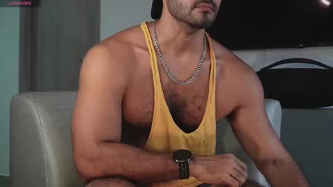 Snapshot of tarek_dan chatting on November 6, 12:06 pm Tarek online show from November 6, 12:06 pm