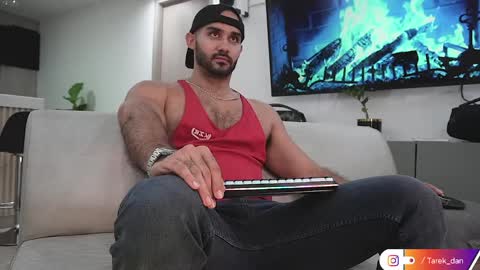 Tarek online show from April 8, 1:38 am