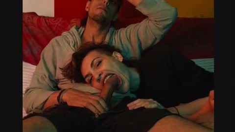 Snapshot of tarian_xxx chatting on January 15, 5:01 am T J online show from January 15, 5:01 am