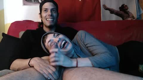 Snapshot of tarian_xxx chatting on March 31, 3:34 pm T J online show from March 31, 3:34 pm