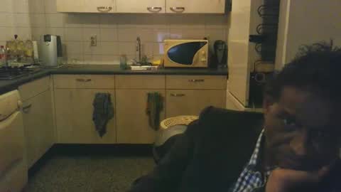 Genaro Thode online show from October 16, 11:28 pm