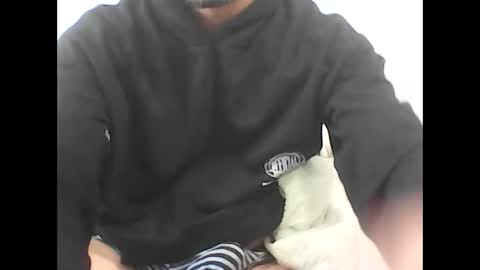 Snapshot of tarzan_duro chatting on April 7, 6:08 pm tarzan_duro online show from April 7, 6:08 pm