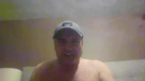 Snapshot of tarzeny77 chatting on May 6, 4:08 am tarzeny77 online show from May 6, 4:08 am