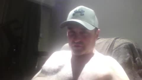 Snapshot of tarzeny77 chatting on May 7, 1:44 am tarzeny77 online show from May 7, 1:44 am