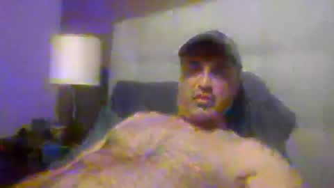 Snapshot of tarzeny77 chatting on May 23, 3:56 am tarzeny77 online show from May 23, 3:56 am