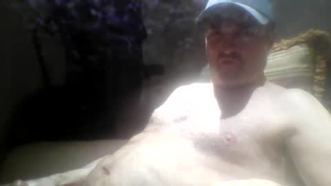 Snapshot of tarzeny77 chatting on June 20, 1:52 am tarzeny77 online show from June 20, 1:52 am