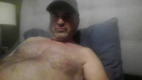 Snapshot of tarzeny77 chatting on July 8, 9:19 pm tarzeny77 online show from July 8, 9:19 pm