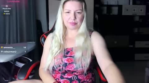 Tasha  Moon online show from October 15, 3:34 pm