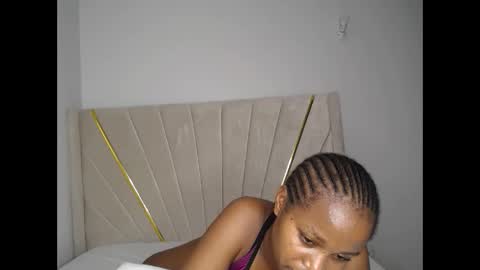 Snapshot of tasha_kimmy chatting on March 11, 11:33 pm Ireen online show from March 11, 11:33 pm