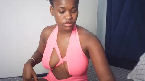 Snapshot of tashababy1 chatting on October 31, 9:05 pm tashababy1 online show from October 31, 9:05 pm