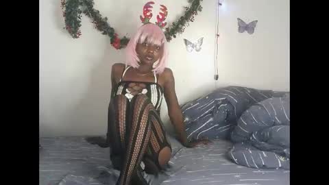 Snapshot of tashagodess chatting on December 17, 4:07 am tashagodess online show from December 17, 4:07 am