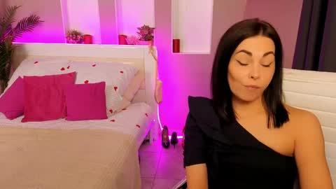 Tasha online show from April 30, 9:08 pm