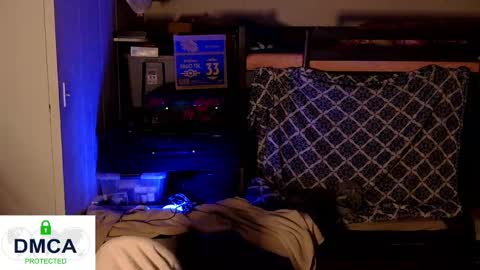 Snapshot of tashakai chatting on December 19, 4:13 pm TashaKai online show from December 19, 4:13 pm