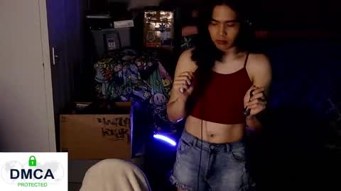 Snapshot of tashakai chatting on December 23, 3:33 pm TashaKai online show from December 23, 3:33 pm