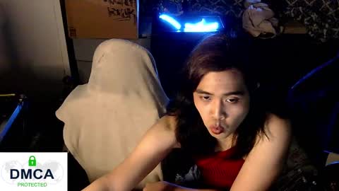 Snapshot of tashakai chatting on December 23, 6:37 pm TashaKai online show from December 23, 6:37 pm