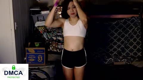 Snapshot of tashakai chatting on January 4, 3:07 pm TashaKai online show from January 4, 3:07 pm