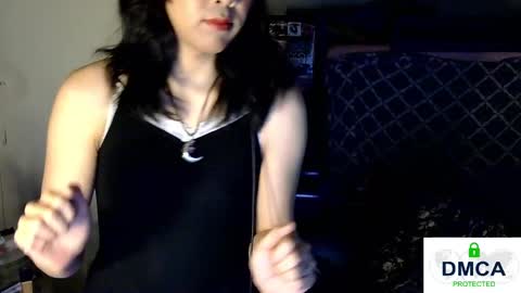 Snapshot of tashakai chatting on February 13, 3:24 pm TashaKai online show from February 13, 3:24 pm