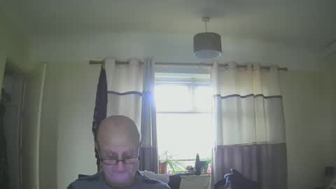 Snapshot of taslicks0739 chatting on December 31, 2:36 pm Tas online show from December 31, 2:36 pm