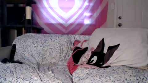 Snapshot of tasteekitty chatting on September 25, 4:54 pm Tastee Kitty online show from September 25, 4:54 pm