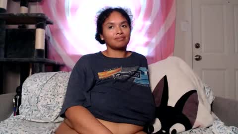 Snapshot of tasteekitty chatting on October 27, 6:23 pm Tastee Kitty online show from October 27, 6:23 pm